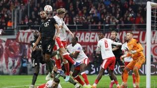 Bayern M�nih, Leipzig'i 5 golle ge�ti