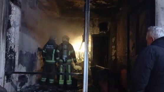 Bursa'da i� yeri yang�n�