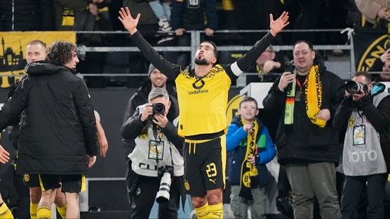 Dortmund, St. Pauli kar��s�nda son nefeste kazand�