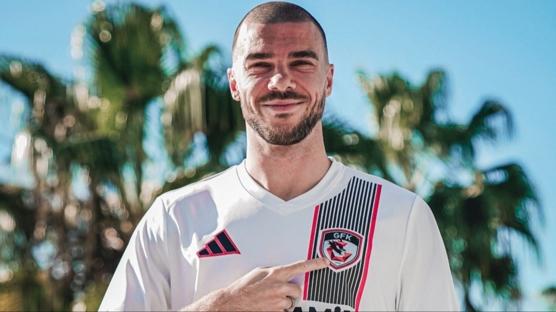 Gaziantep FK, Nihad Mujakic'i kadrosuna katt�