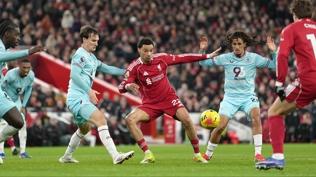 Liverpool, Burnley'e tak�ld�