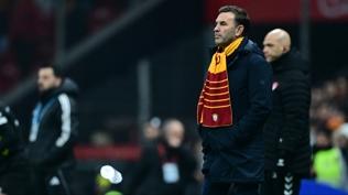 Okan Buruk, Gaziantep FK kar��s�na 2 de�i�iklikle ��kt�