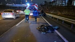 �i�li'deki feci kaza can ald�: Motosiklet hurdaya d�nd�, s�r�c�den ac� haber