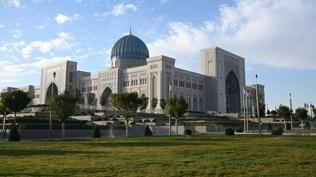 Yeni �zbekistan'�n y�kselen ufku