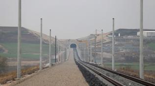 Yeni�ehir Havaliman�'na h�zl� trenle bulu�acak: Karar Resmi Gazete'de