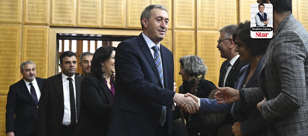 Kandil esaretindeki DEM