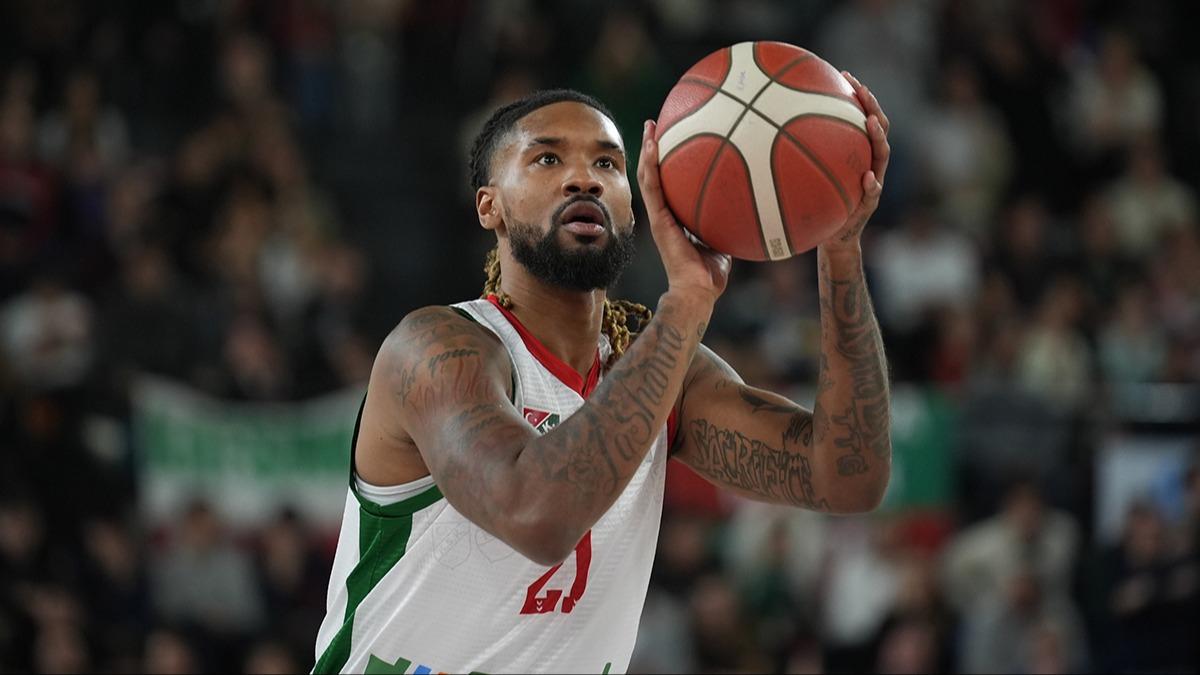 Kar��yaka, uzatmada Alia�a Petkimspor'u ma�lup etti