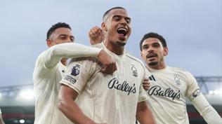 Manchester United, Harry Maguire'�n alternatifini belirledi