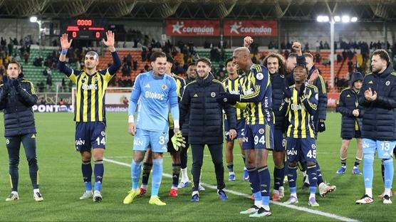 Olumsuz hava �artlar� Fenerbah�e'nin d�n���n� engelledi