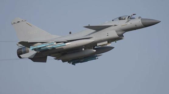 J-10'lar�n askeri �sse inmesi an meselesi