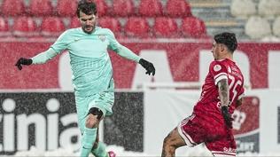 �mraniyespor, Serikspor'u 5 golle ge�ti