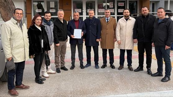 '�zmirli firmalar dururken ihale Ankara'ya gitti'