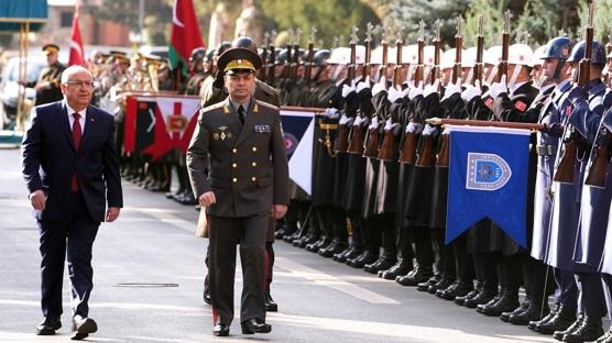 Bakan G�ler, �zbekistanl� mevkida�� Halmuhamedov ile g�r��t�