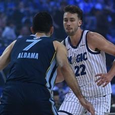 Grizzlies, Magic'i farkl� ma�lup etti