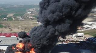 Had�mk�y'de fabrika yang�n�! �ok say�da ekip sevk edildi