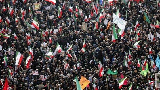 �ran protestolar�nda son durum: 4 bine yak�n polis yaraland�