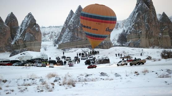 Kapadokya'da balon u�u�lar�na kar engeli