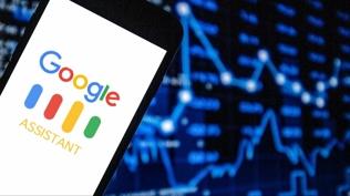 Google, sesli araman�n g�r�n�m�n� tamamen de�i�tiriyor