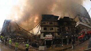 Al��veri� merkezinde yang�n facias�: Can kayb� y�kseldi