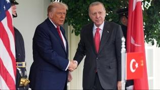 Cumhurba�kan� Erdo�an ile Trump aras�nda kritik g�ndem: Ter�rs�z Suriye istikrara katk� sa�lar