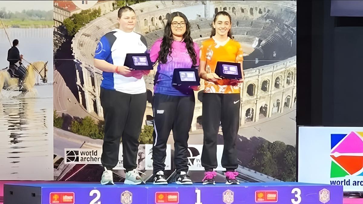 Ok�uluk'ta d�nya �ampiyonu Kad�k�y �mam Hatip Lisesi'nden ��kt�