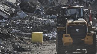 Soyk�r�mc� �srail'den Gazze'ye yeni sald�r�