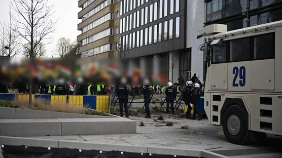 Ter�r yanda�lar� Br�ksel'i birbirine katt�