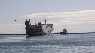 T�rkiye-Katar iyilik k�pr�s� Sudan'da: 2 bin 600 ton yard�m ula�t�