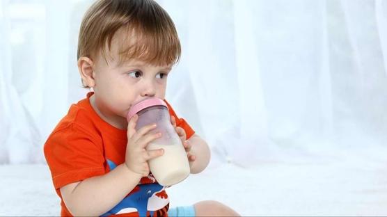 Bebek mamalar�nda toksin riski! Frans�z devi �r�nlerini geri �a��rd�