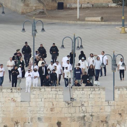 ��galcilerden Mescid-i Aksa'ya bask�n