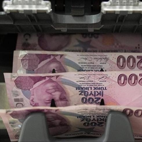 KKM'de erime s�r�yor