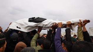 Soyk�r�mc� �srail'in Gazze'ye sald�r�lar�nda �ehit say�s� 71 bini a�t�