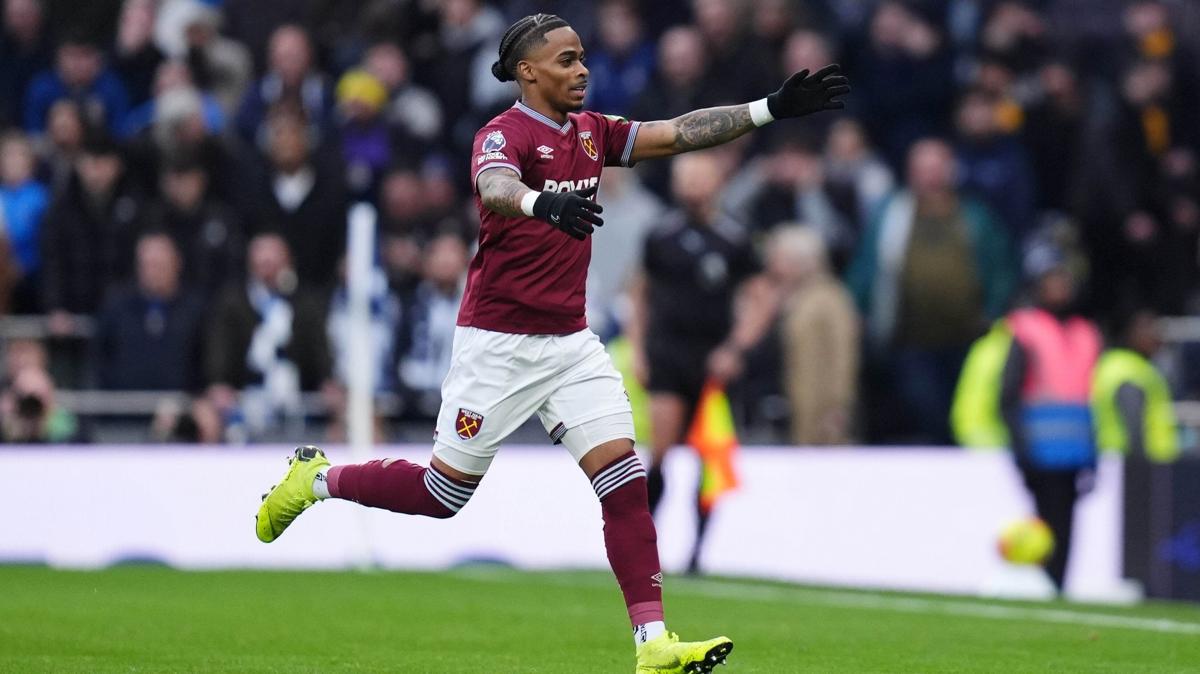 Tottenham, Crysencio Summerville i�in d��meye basy�