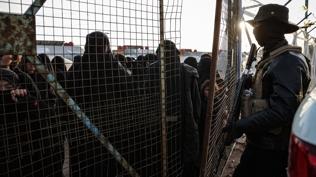 YPG'nin kurdu�u tuzak if�a oldu! Serbest b�rak�lan DEA�'l� ter�ristler: SDG'li olduklar�n� anlad�m