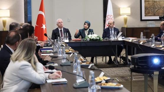 Bakanl�ktan �ocuklar i�in erken m�dahale modeli: Risk ilk g�r�ld��� yerde yakalanacak