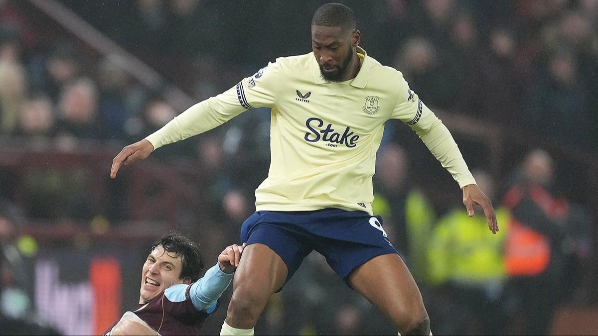 Everton'dan Beto a��klamas�