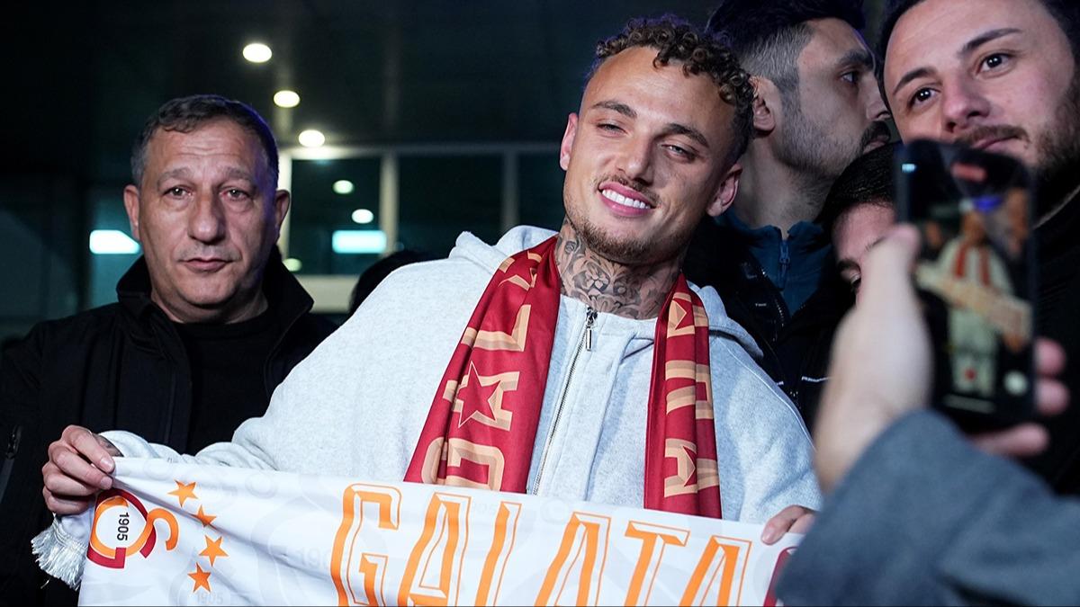 Galatasaray, ilk transferini açıkladı!