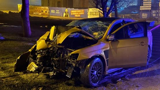 Arnavutköy'de feci kaza: 5 kişi yaralandı