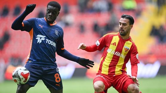Ba�ak�ehir, Kayserispor'u 3 golle ge�ti