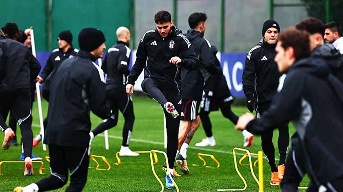 Be�ikta�, kondisyon ve taktik �al��t�