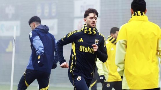 Fenerbah�e, zorlu G�ztepe ma��na haz�r