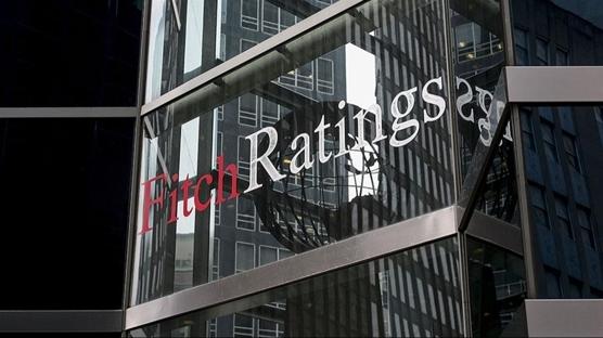 Fitch'ten T�rkiye'ye pozitif revizyon
