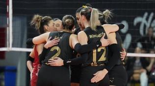 Galatasaray Daikin, Bah�elievler deplasman�nda set vermedi