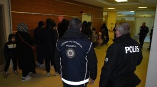 �ki ilde �ok say�da d�zensiz g��men yakaland�