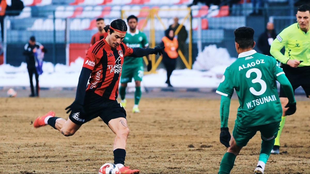 Vanspor, I�d�r FK'yi 3 golle ge�ti