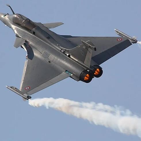 F-16'lar gidiyor, Rafale sava� u�aklar� geliyor