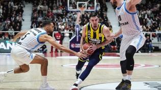 Fenerbah�e Beko'dan Alia�a'da kritik galibiyet