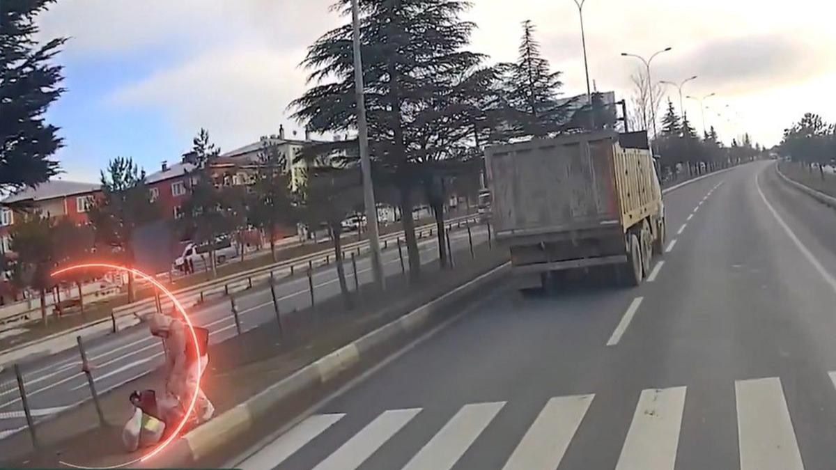 K�tahya'da yaya �nceli�ini hi�e sayan kamyon s�r�c�s�ne ceza