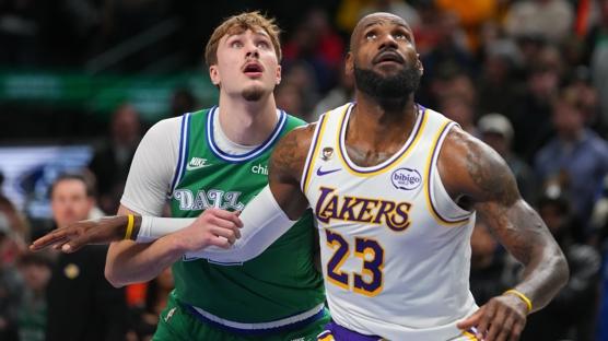 Los Angeles Lakers deplasmanda Dallas Mavericks'i devirdi