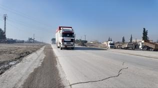 Suriye h�k�meti, Aynularab'a 24 ara� yard�m malzemesi g�nderdi